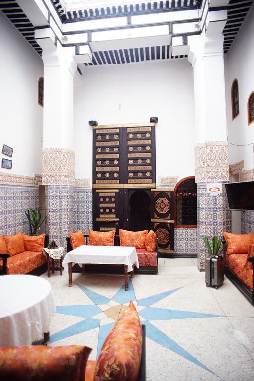 Dar Hlimi Hotell Fès Exteriör bild